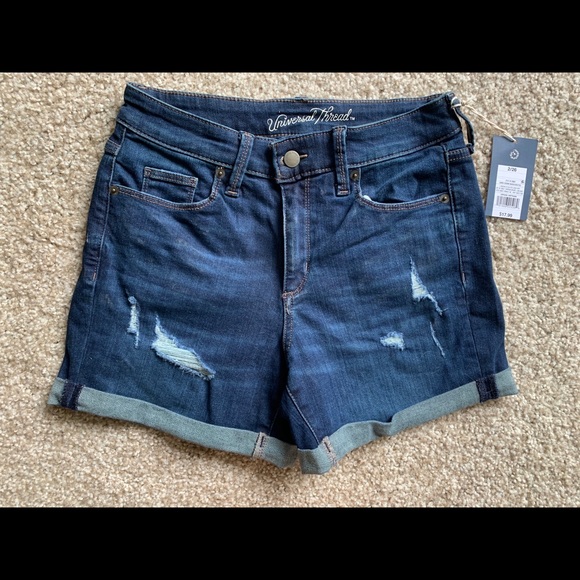 Jean Shorts - Picture 4 of 6